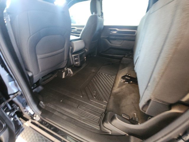 Used 2023 RAM 1500 Big Horn AWD/4WD image 39