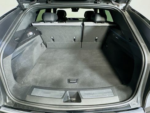 Used 2024 Cadillac Lyriq Tech RWD image 31