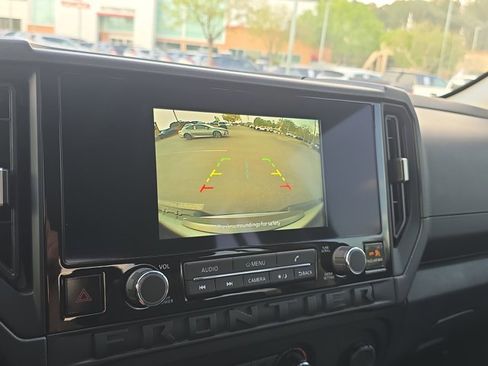 Used 2025 Nissan Frontier S image 13