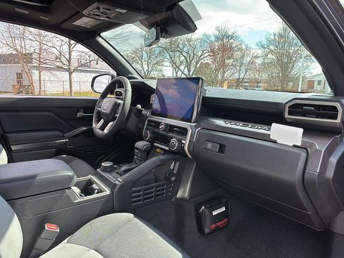 New 2026 Toyota Tacoma TRD Off-Road AWD/4WD image 19