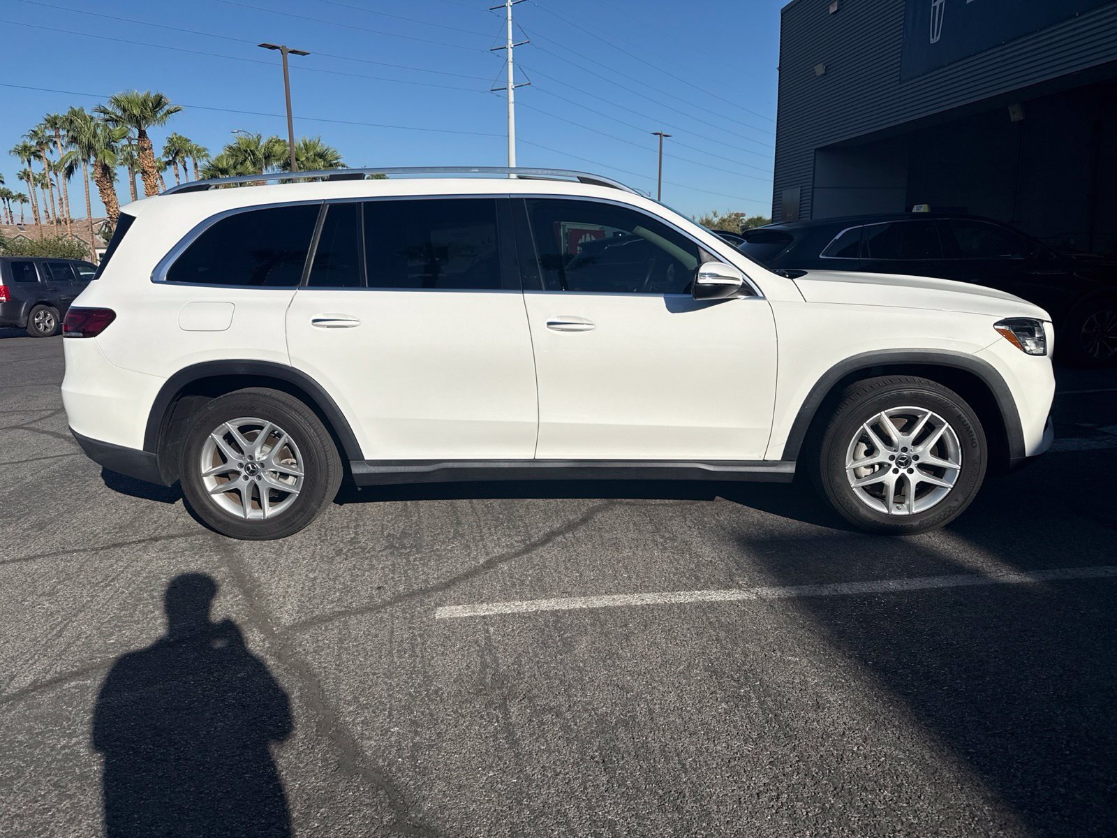 Used 2020 Mercedes-Benz GLS 450 4MATIC image 4