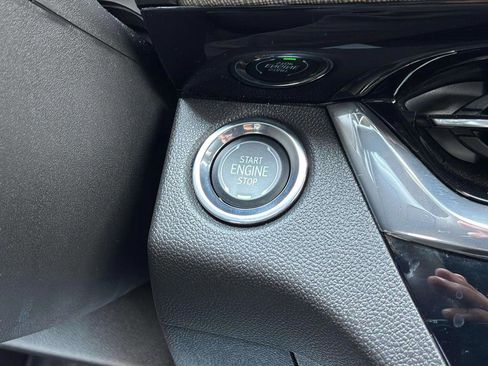 Used 2025 Buick Envista Avenir image 23