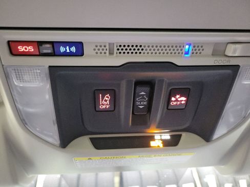 Used 2021 Subaru Forester Limited image 21