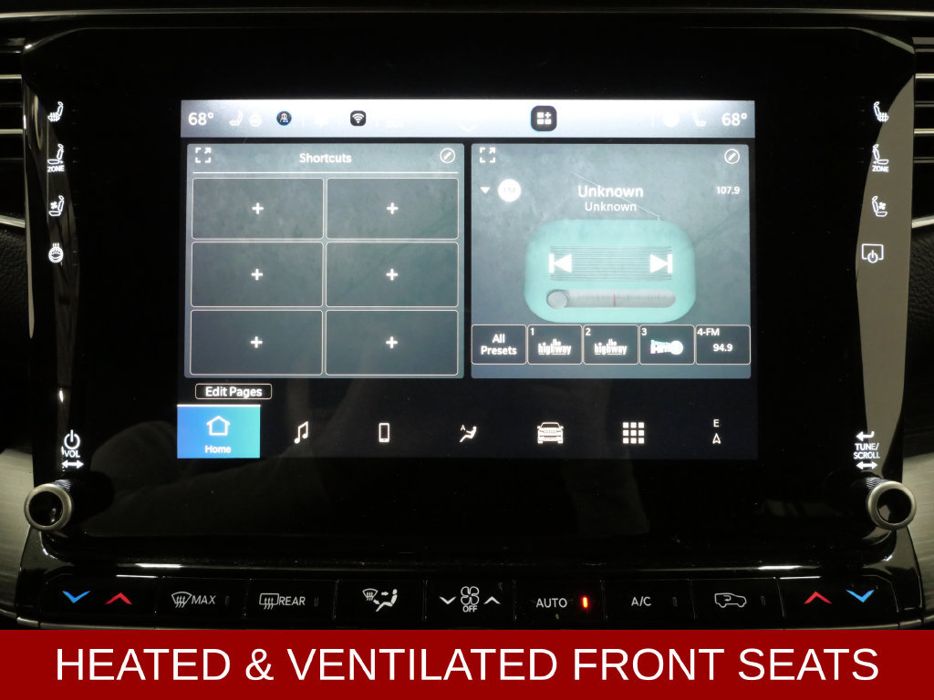 Used 2024 Jeep Wagoneer L Series III w/ Flexible Seating Group AWD/4WD image 16