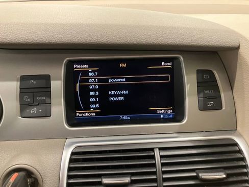 Used 2015 Audi Q7 3.0T Premium Plus w/ Premium Plus Package image 28