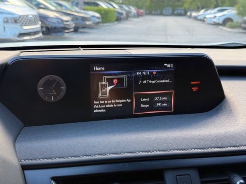 Used 2022 Lexus UX 200 w/ Premium Package FWD image 26
