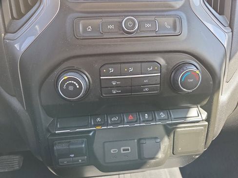 Used 2021 Chevrolet Silverado 1500 Custom Trail Boss w/ Midnight Edition image 16