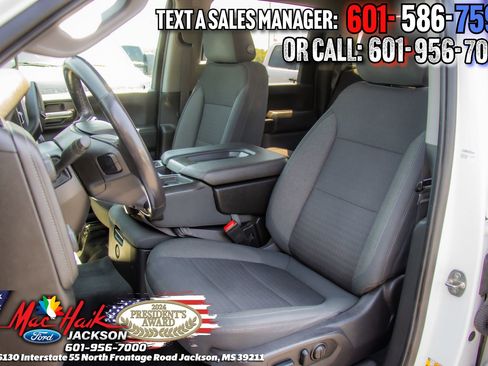 Used 2022 Chevrolet Silverado 2500 LT w/ Convenience Package AWD/4WD image 9