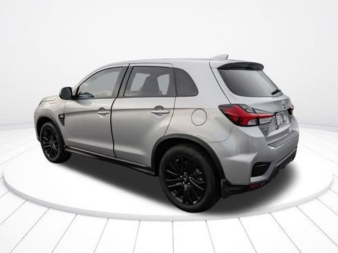 Used 2026 Mitsubishi Outlander Sport LE AWD/4WD image 5