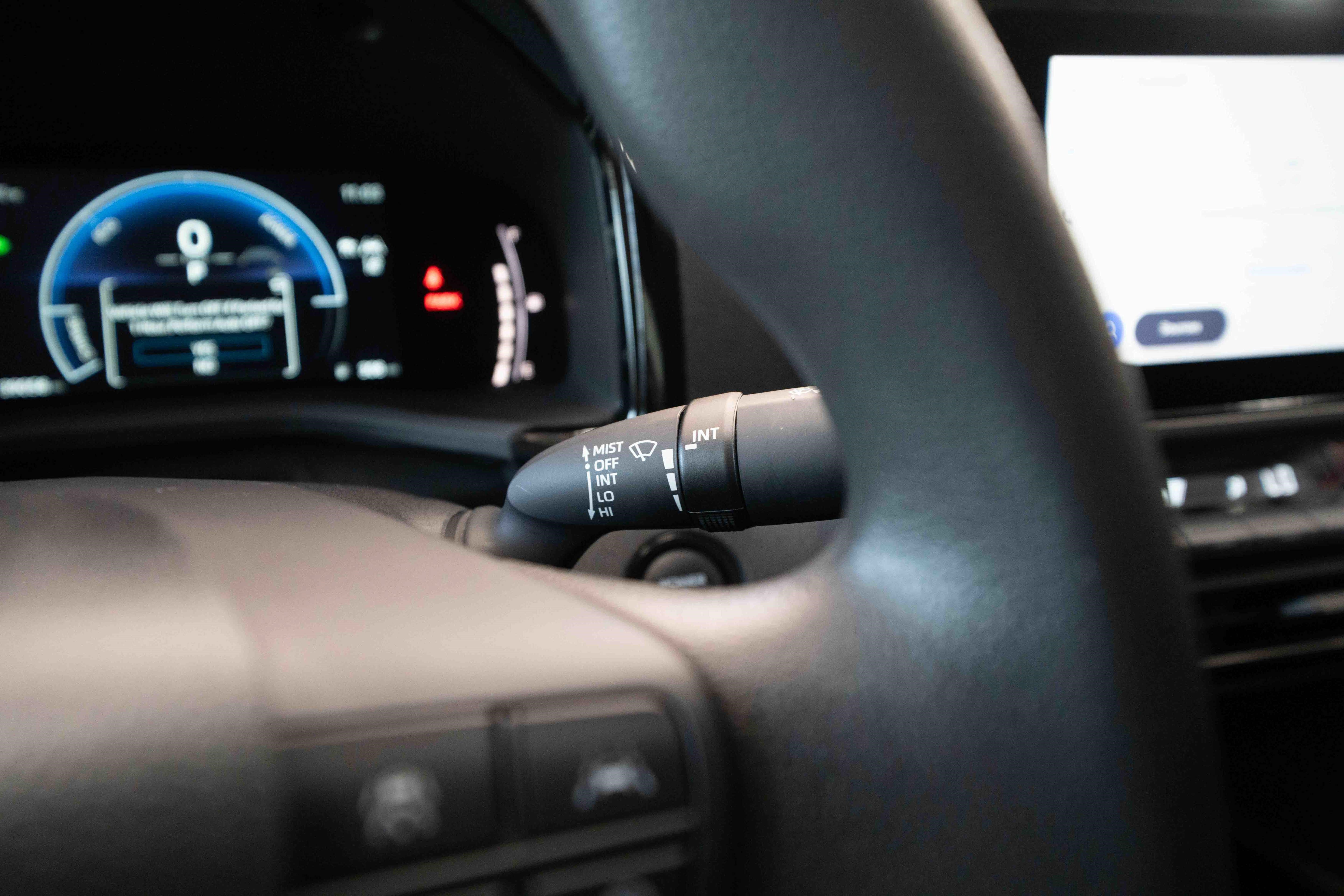 Used 2025 Toyota Camry LE FWD image 14