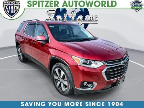 Used 2019 Chevrolet Traverse LT w/ LT Premium Package FWD image 1
