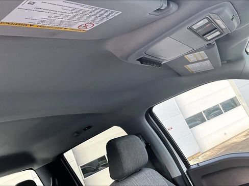 Used 2024 Ford F350 XLT w/ FX4 Off-Road Package image 30