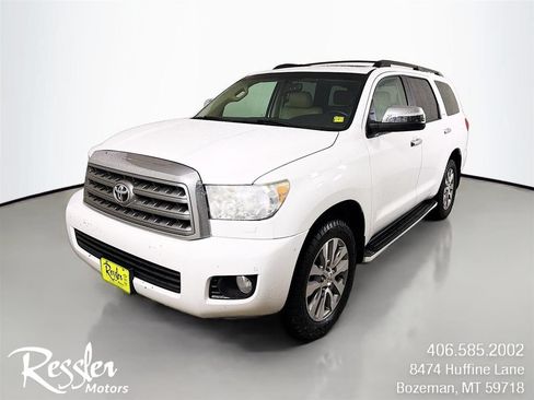 Used 2017 Toyota Sequoia Limited w/ Safety & Convenience Package AWD/4WD image 1