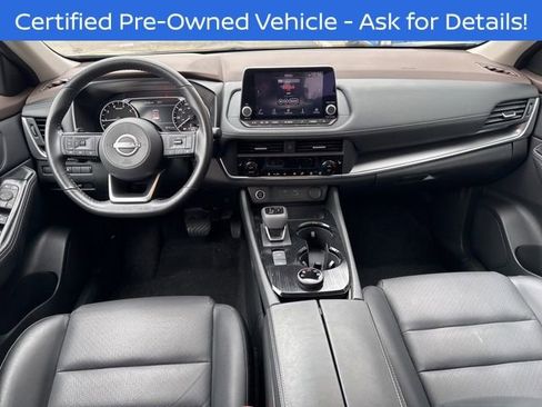 Used 2023 Nissan Rogue SV w/ SV Premium B Package image 10