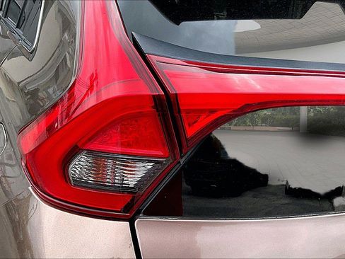 Used 2019 Mitsubishi Eclipse Cross 4d SUV AWC LE image 27