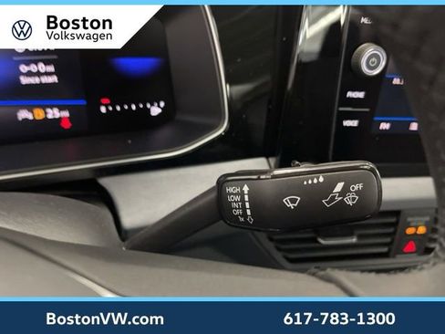 New 2026 Volkswagen Jetta SE FWD image 18