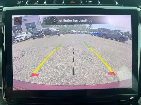 Used 2023 Jeep Grand Cherokee Limited AWD/4WD image 28