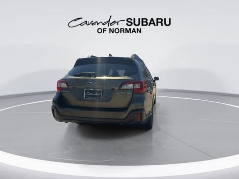 Used 2019 Subaru Outback 2.5i Limited AWD/4WD image 7
