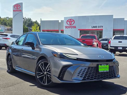 New 2026 Toyota Camry XSE AWD/4WD image 1