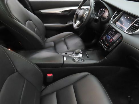 Used 2020 INFINITI QX50 Essential w/ Edition 30 Package FWD image 26