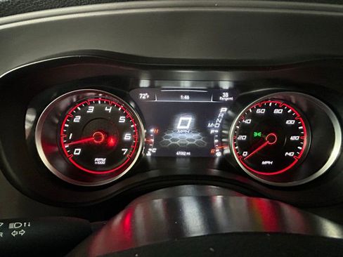 Used 2023 Dodge Charger SXT image 19