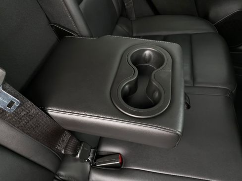 Used 2021 Cadillac XT4 Premium Luxury w/ Cold Weather Package image 28