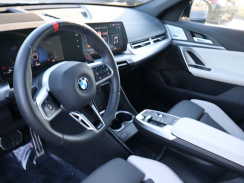 Used 2025 BMW X2 M35i w/ Premium Package image 10