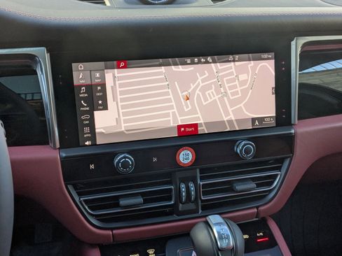 New 2026 Porsche Macan S image 20