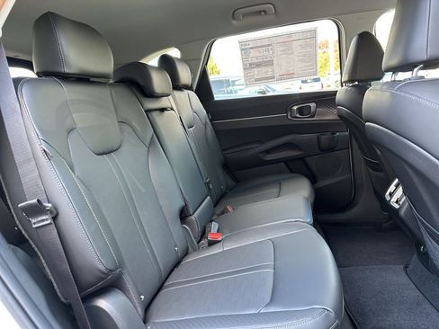New 2026 Kia Sorento EX image 16