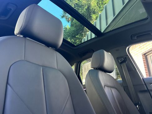 Used 2021 Audi Q3 2.0T Premium Plus w/ Premium Plus Package image 14