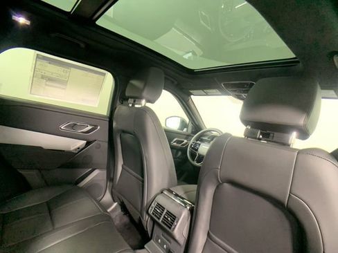 Certified 2025 Land Rover Range Rover Velar S image 33