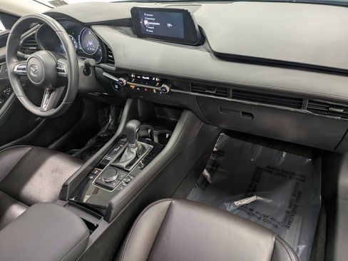 Used 2021 MAZDA MAZDA3 s image 29
