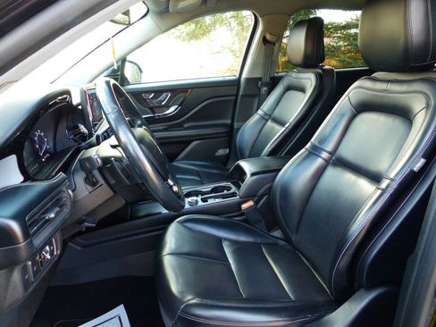 Used 2020 Lincoln Corsair Standard 4dr SUV image 24