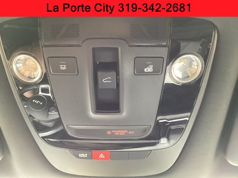 Used 2025 Kia Sportage X-Line w/ Premium Package AWD/4WD image 18