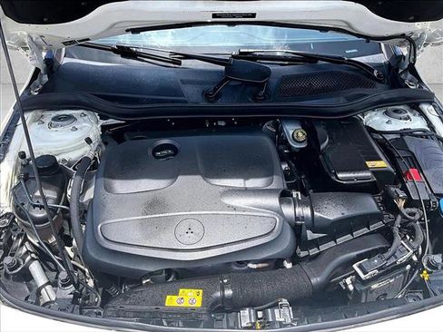 Used 2016 Mercedes-Benz CLA 250 image 11