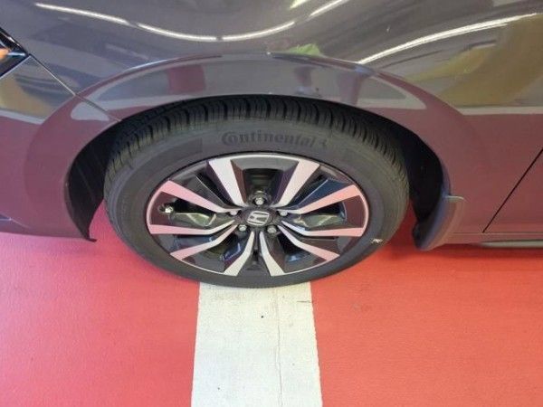 Used 2024 Honda Civic EX-L image 15