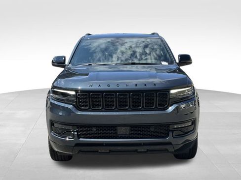 Used 2025 Jeep Wagoneer Series II image 7