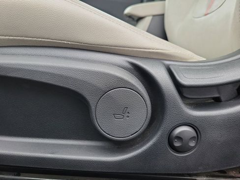 Used 2019 Hyundai Veloster Turbo Ultimate image 14