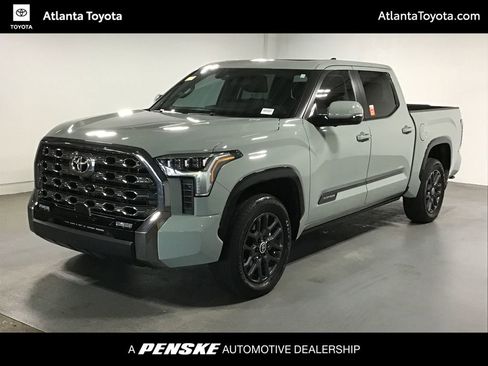 Used 2024 Toyota Tundra Platinum AWD/4WD image 1