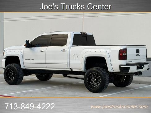 Used 2016 GMC Sierra 2500 Denali w/ Duramax Plus Package image 4