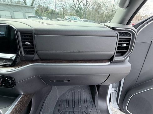 Used 2024 GMC Sierra 1500 Elevation w/ Elevation Premium Package image 15