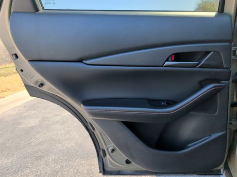 Used 2025 MAZDA CX-30 Carbon image 37