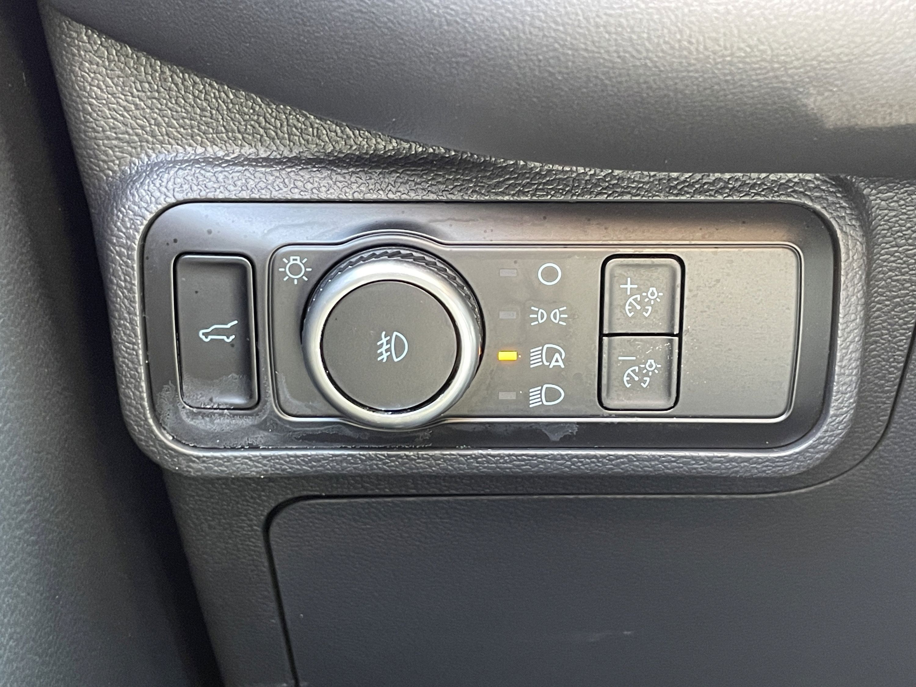 Used 2025 Ford Explorer ST-Line w/ ST-Line Street Pack AWD/4WD image 22