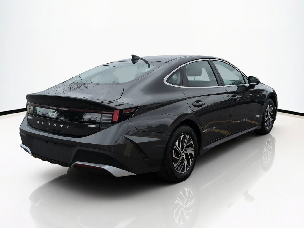 New 2027 Hyundai Sonata Blue FWD image 6