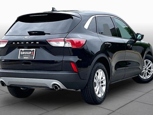 Used 2022 Ford Escape SE w/ Convenience Package FWD image 13