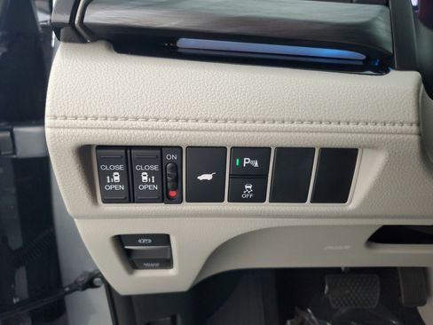 New 2026 Honda Odyssey Elite image 28