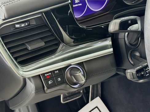 Certified 2023 Porsche Panamera 4S image 14
