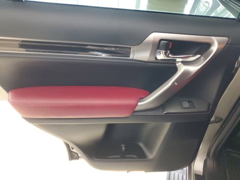 Certified 2022 Lexus GX 460 Premium w/ Premium Package image 16