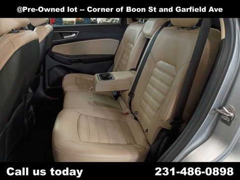 Used 2024 Ford Edge SEL AWD/4WD image 17