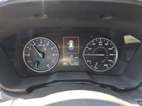 Used 2024 Subaru Outback Premium AWD/4WD image 8